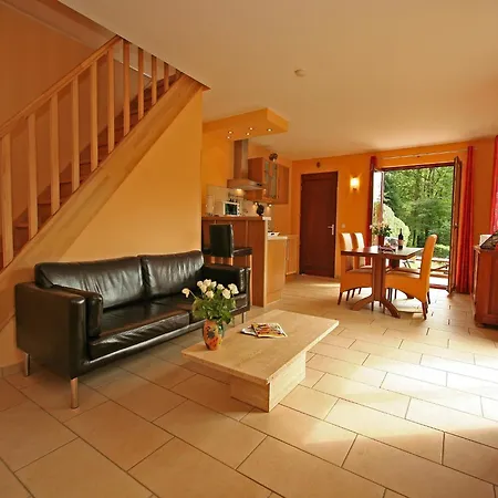 Casa de Férias With A Terrace And A View Of The Valley Aywaille